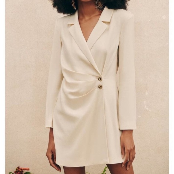 Zara NWOT linen blend cream ivory blazer dress with gold buttons - Picture 7 of 7